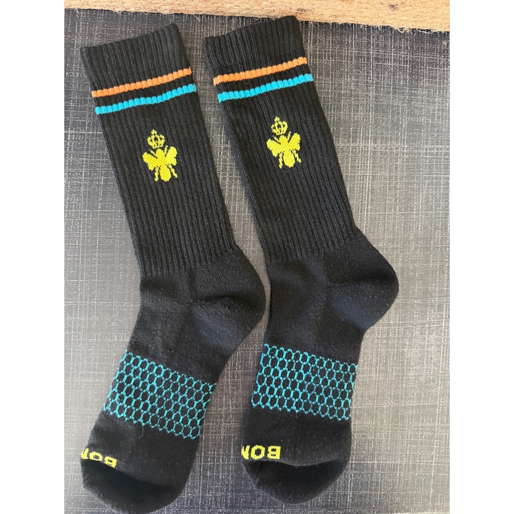 Bombas Black Crew Socks Bee Graphic Honeycomb Arch Support Women's XS/S